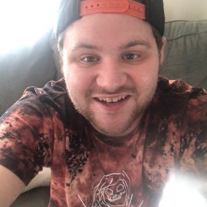 Meet your Posher, Zachary